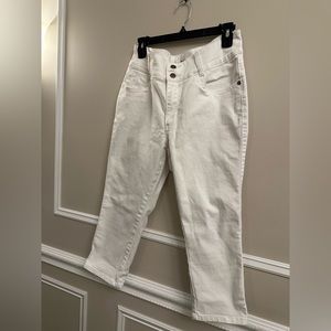 Cropped White Jeans